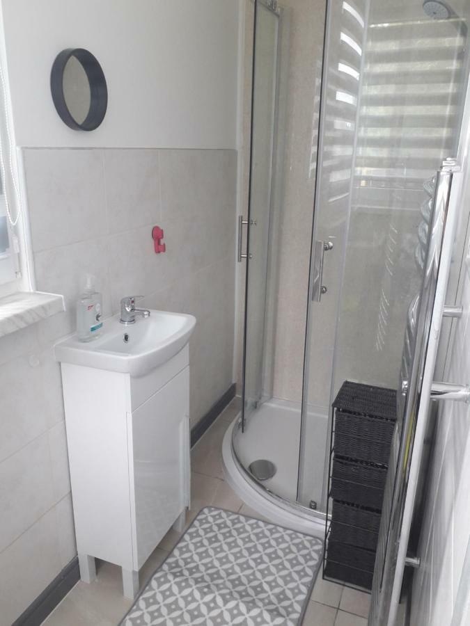 Vintage Double Bedroom Victoria 1 Данфермлин Экстерьер фото